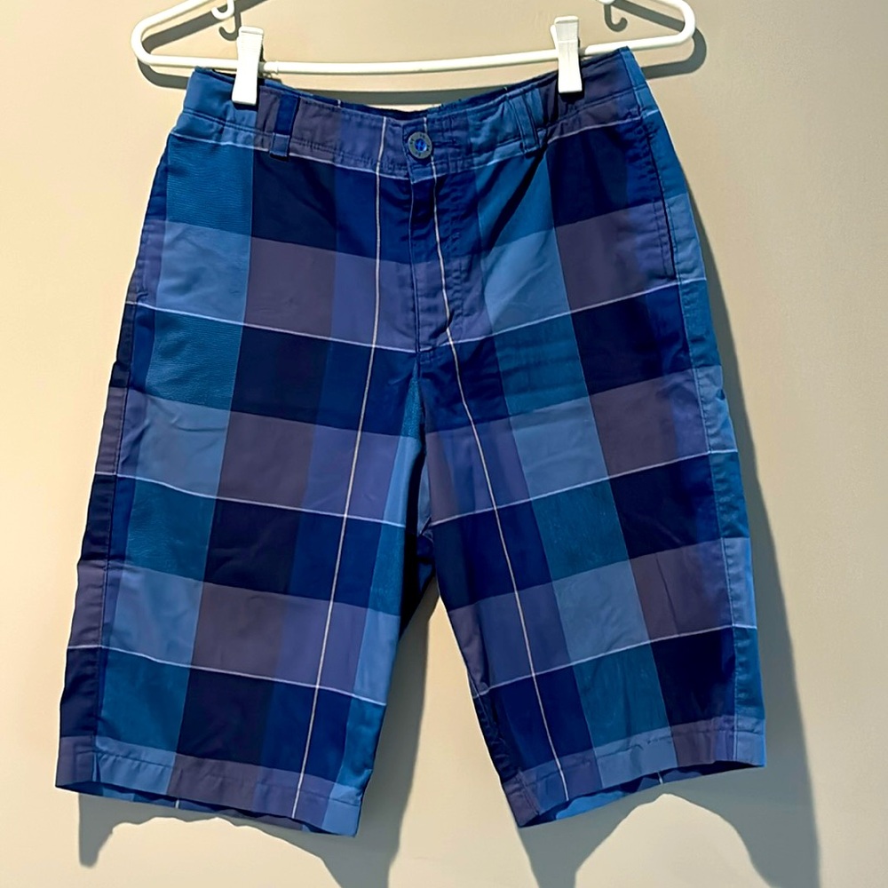 Youth Under Armour adjustable shorts